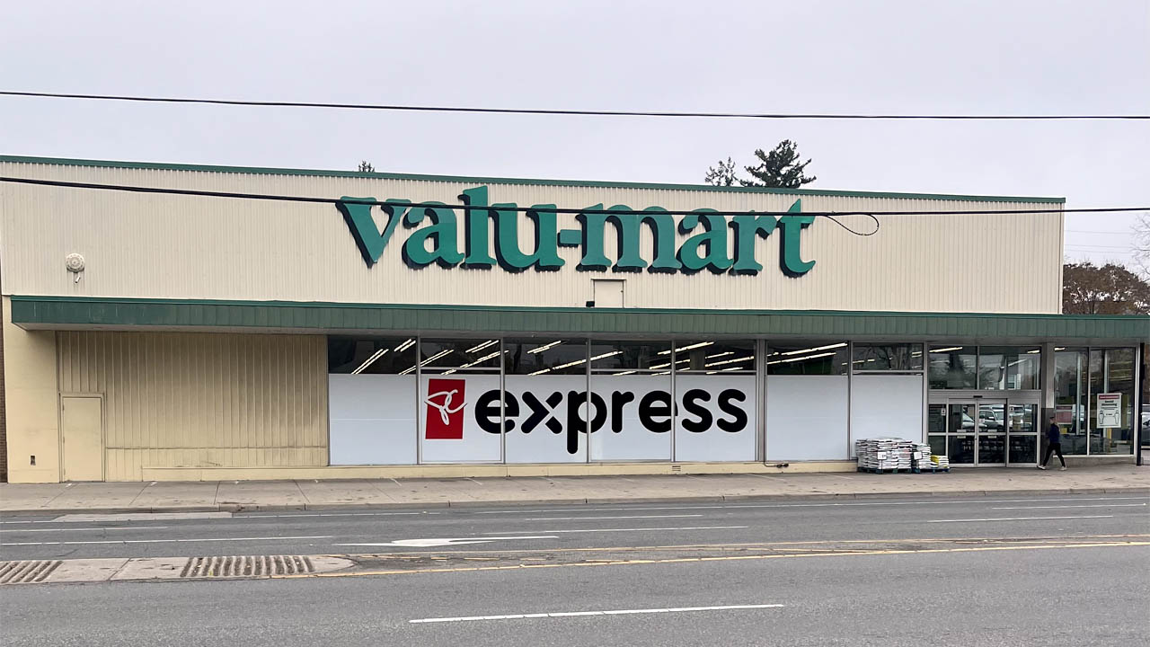 Valu-mart on Oxford and Richmond in London, Ontario.