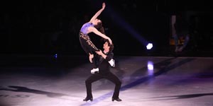 World Class figure skaters treat London crowd photos